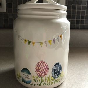 Rae Dunn canister